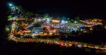Rotary Clubโs Carols By Candlelight